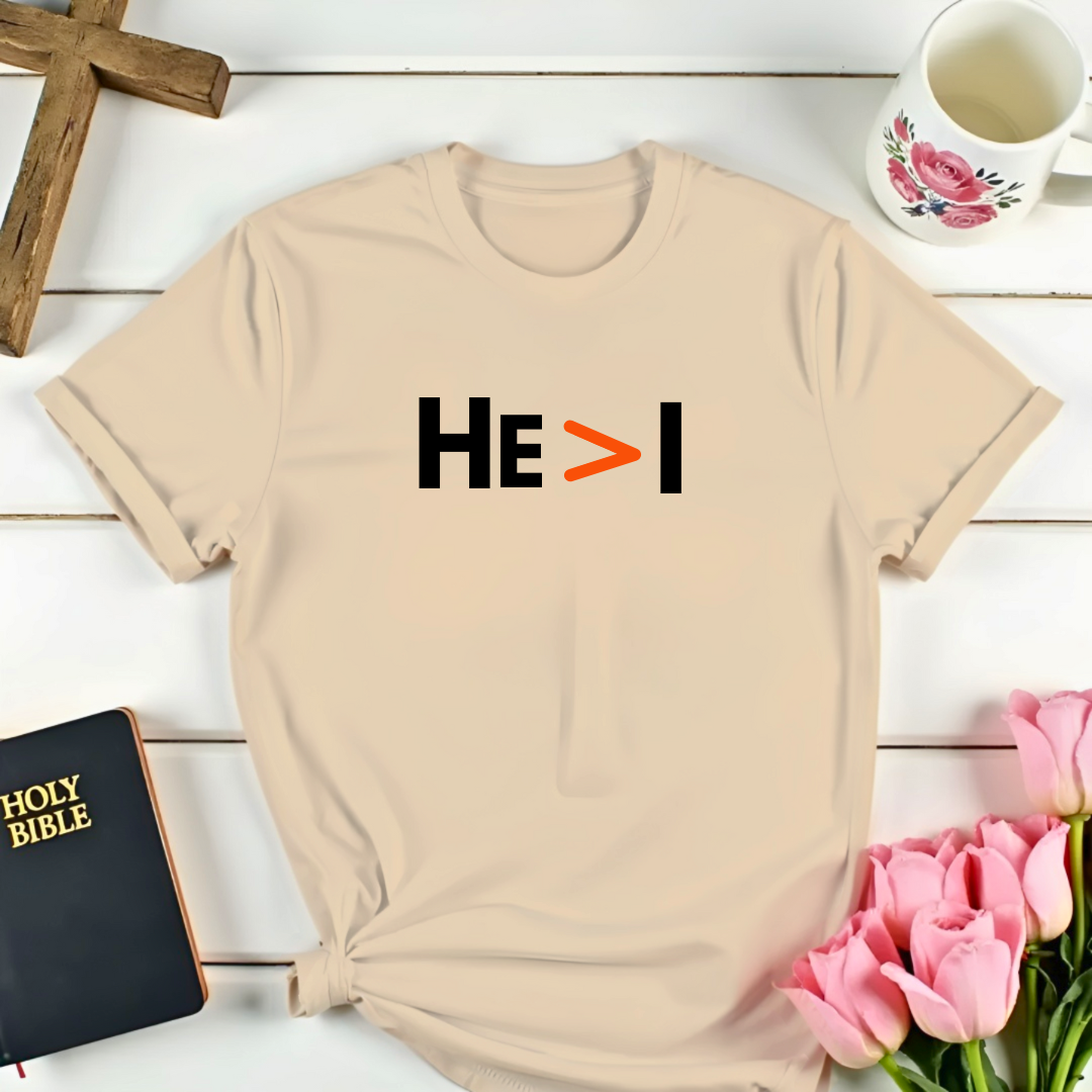 HE > I T-Shirt